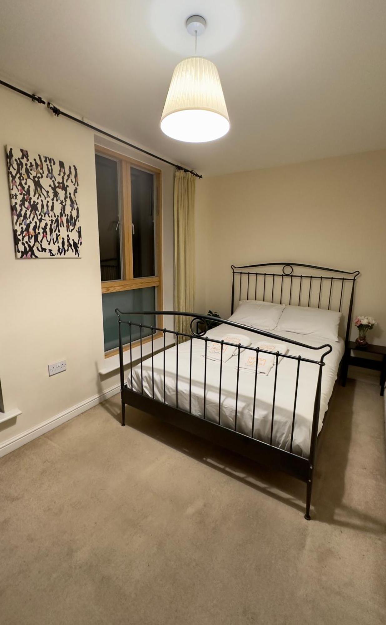 Napcastle Caledonian Park Otel Londra Dış mekan fotoğraf