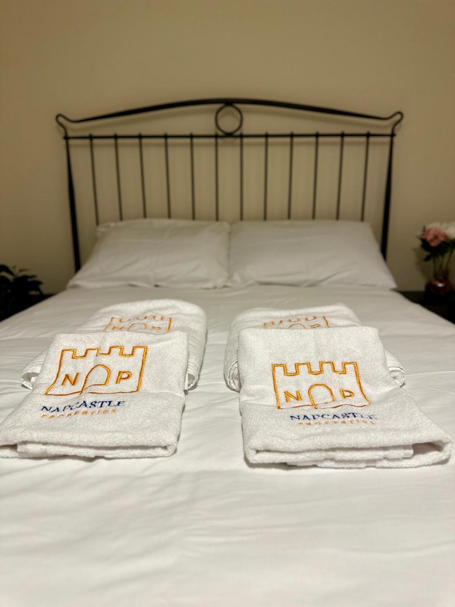 Napcastle Caledonian Park Otel Londra Dış mekan fotoğraf