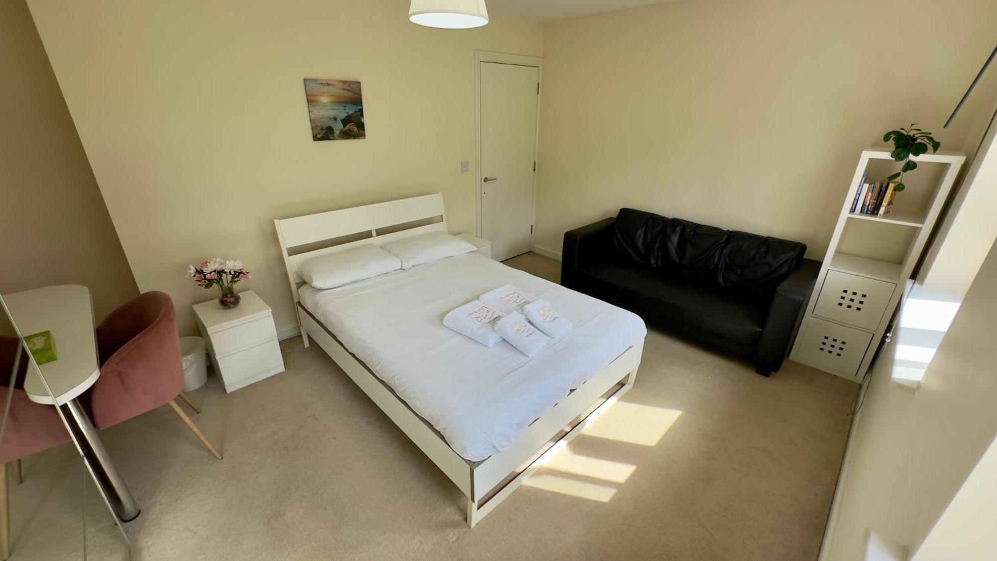 Napcastle Caledonian Park Otel Londra Dış mekan fotoğraf